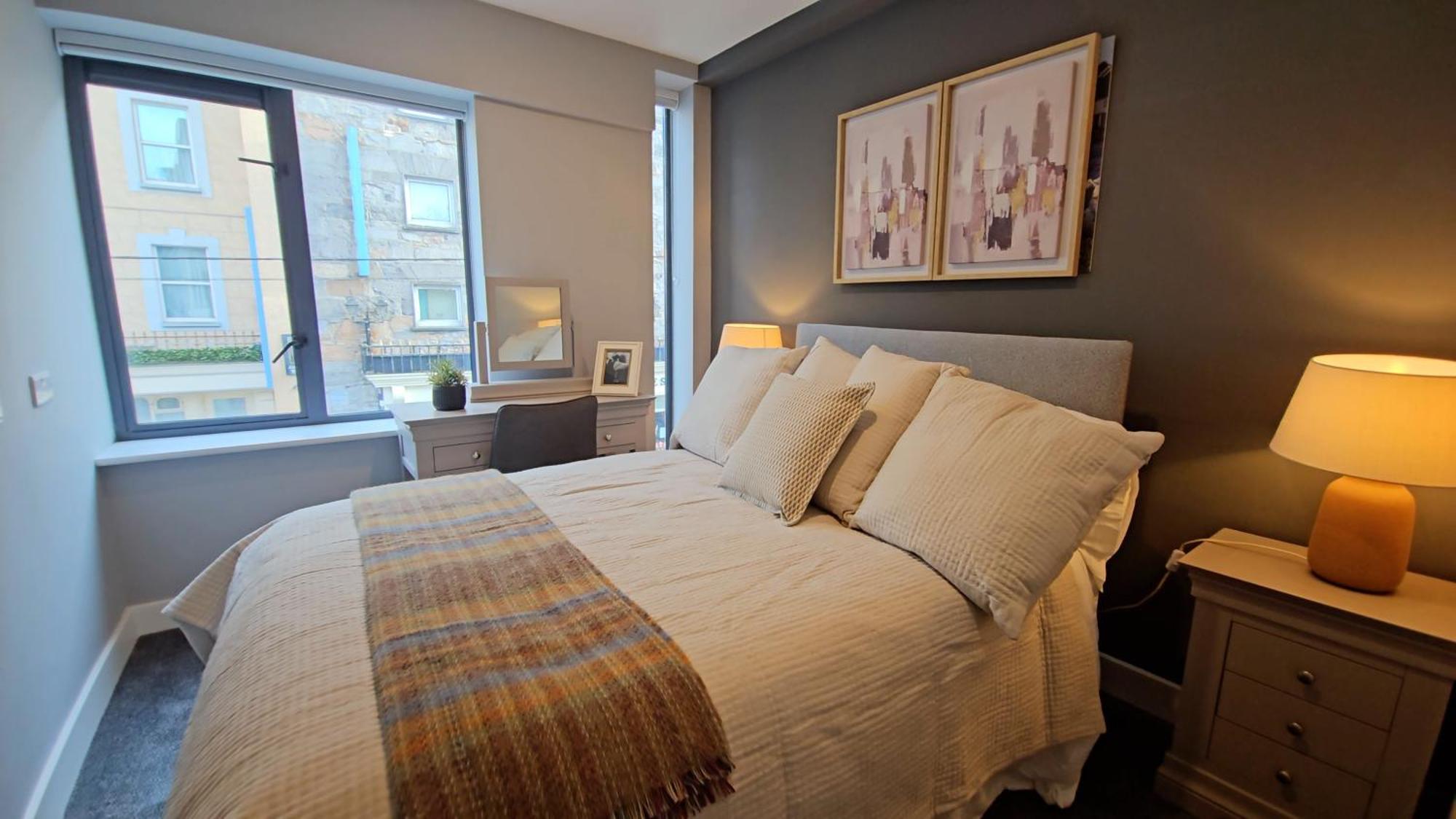 Madison House Aparthotel Galway Buitenkant foto