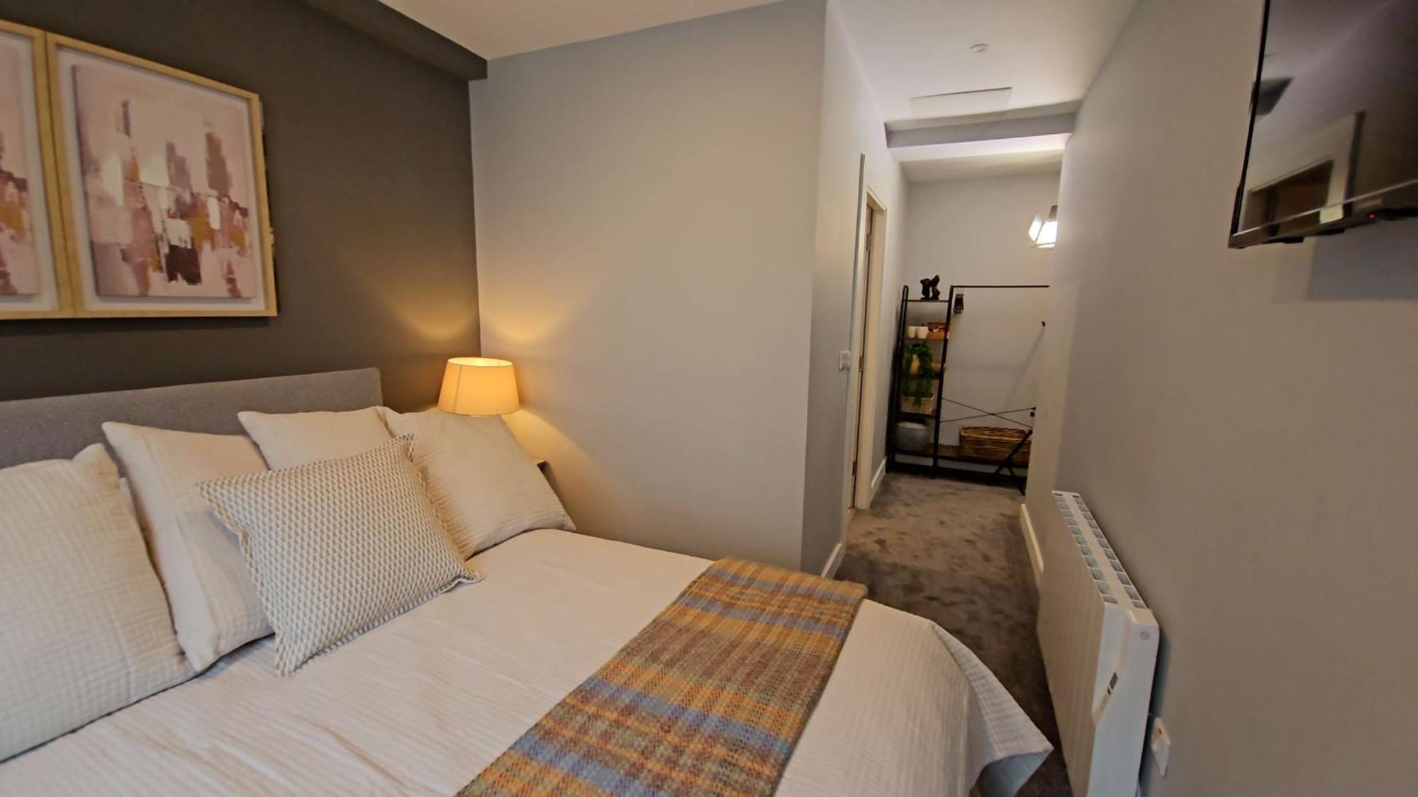 Madison House Aparthotel Galway Buitenkant foto